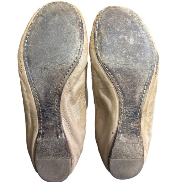 Tory Burch Neutrals ‘Caroline Naplak’ Ballet Flat Size 6 - Picture 5 of 5